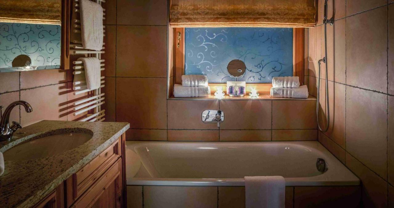 Chalet Verwall Luxury Apartments Lech ภายนอก รูปภาพ
